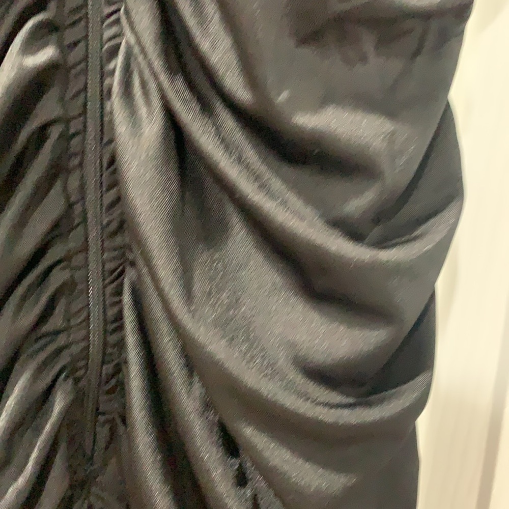 Dress - Picture 8 of 8